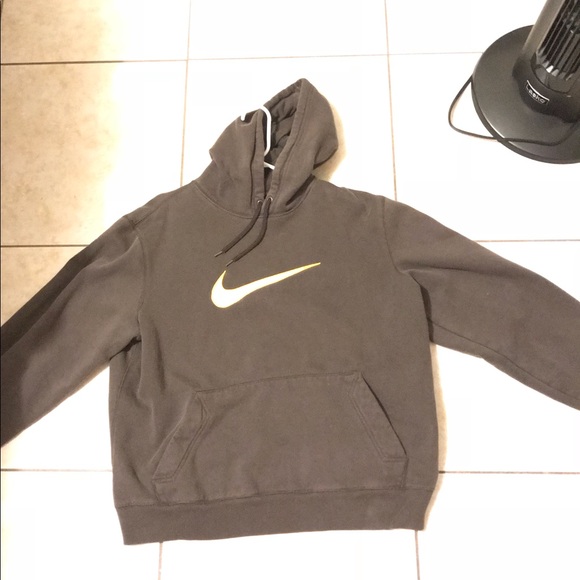 Nike Other - Brown large Nike sweatshirt